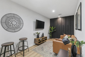 Cozy Unique 1 bed room with Free parking